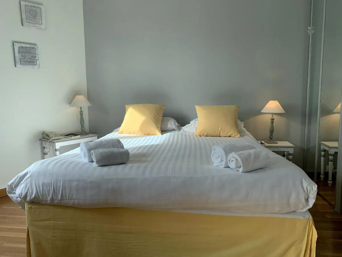 Hôtel Causse Comtal Rodez, The Originals Relais Gages-le-Haut 3*,