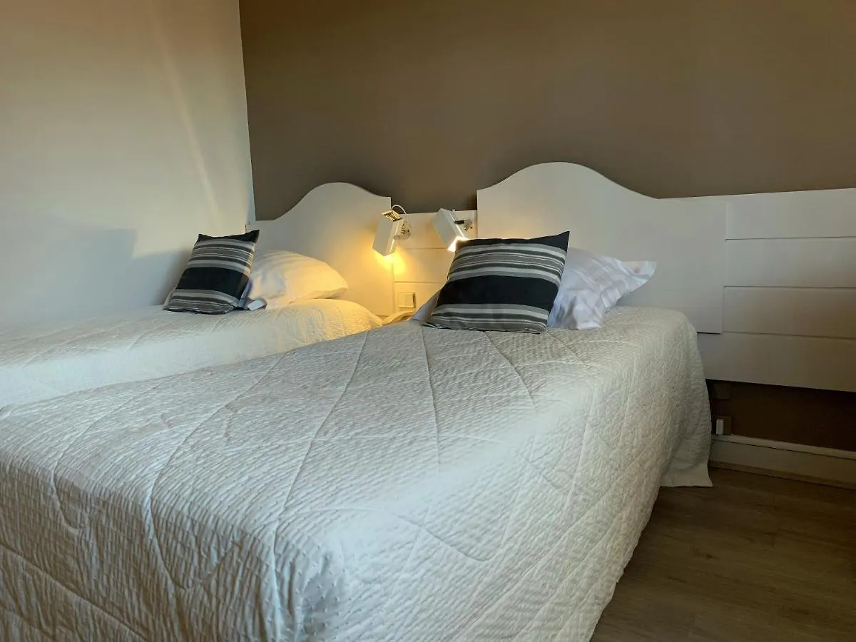 ***  Hotel Causse Comtal Rodez, The Originals Relais Gages-le-Haut France