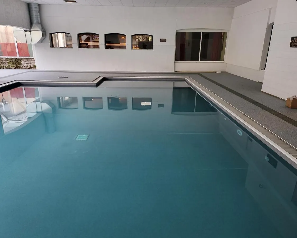 Hotel Causse Comtal Rodez, The Originals Relais Gages-le-Haut